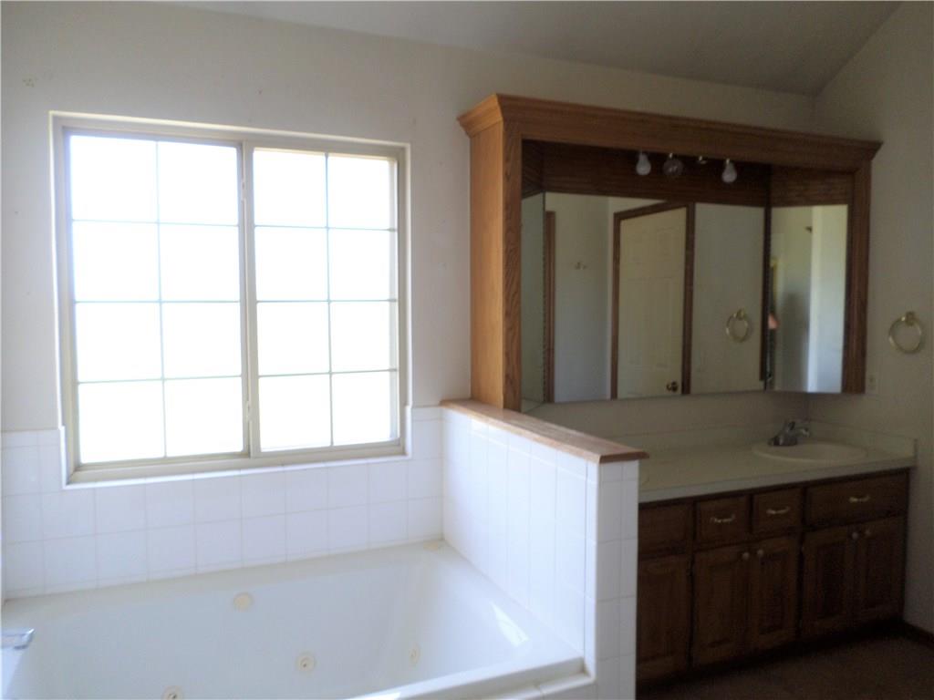 2172 County Road 1236, Tuttle, OK 73089 photo 10