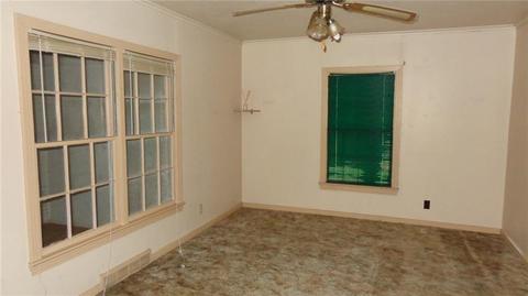 601 E Commerce St, Altus, OK 73521 photo 14