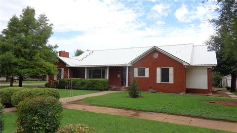 601 E Commerce St, Altus, OK 73521 photo 1