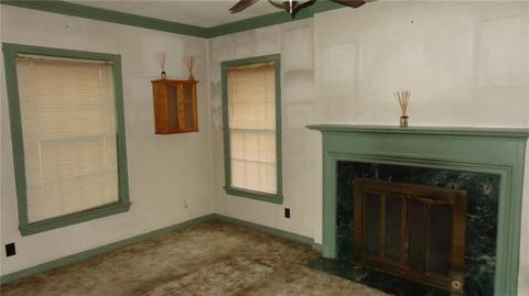 601 E Commerce St, Altus, OK 73521 photo 9