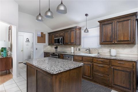 2912 Devonshire, Norman, OK 73071 photo 8