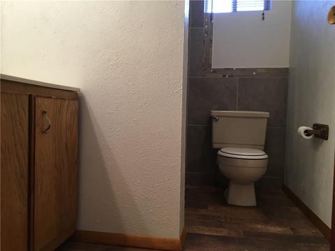925 Denise, Altus, OK 73521 photo 8