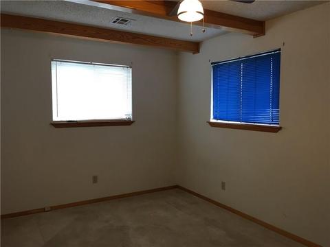 925 Denise, Altus, OK 73521 photo 11