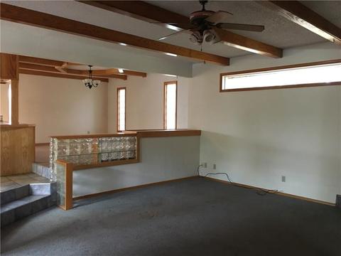 925 Denise, Altus, OK 73521 photo 7