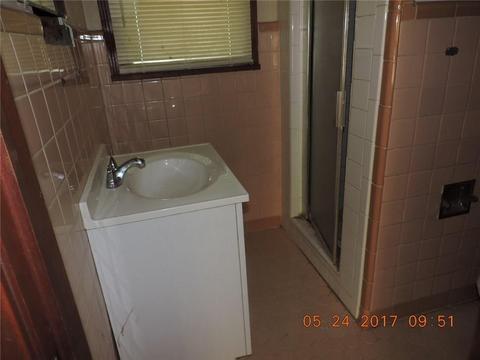 404 SW 2nd St, Tuttle, OK 73089 photo 13