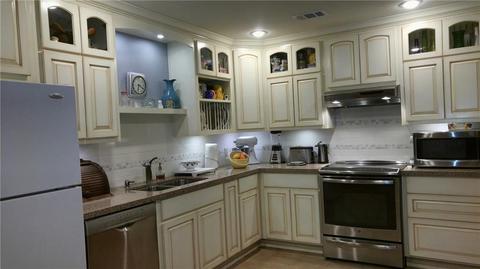 611 Vine, Altus, OK 73521 photo 3