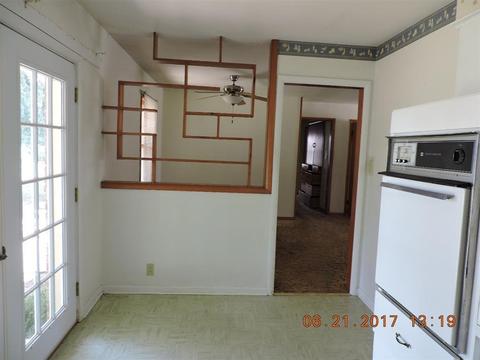 16 Circle Dr, Chickasha, OK 73018 photo 5