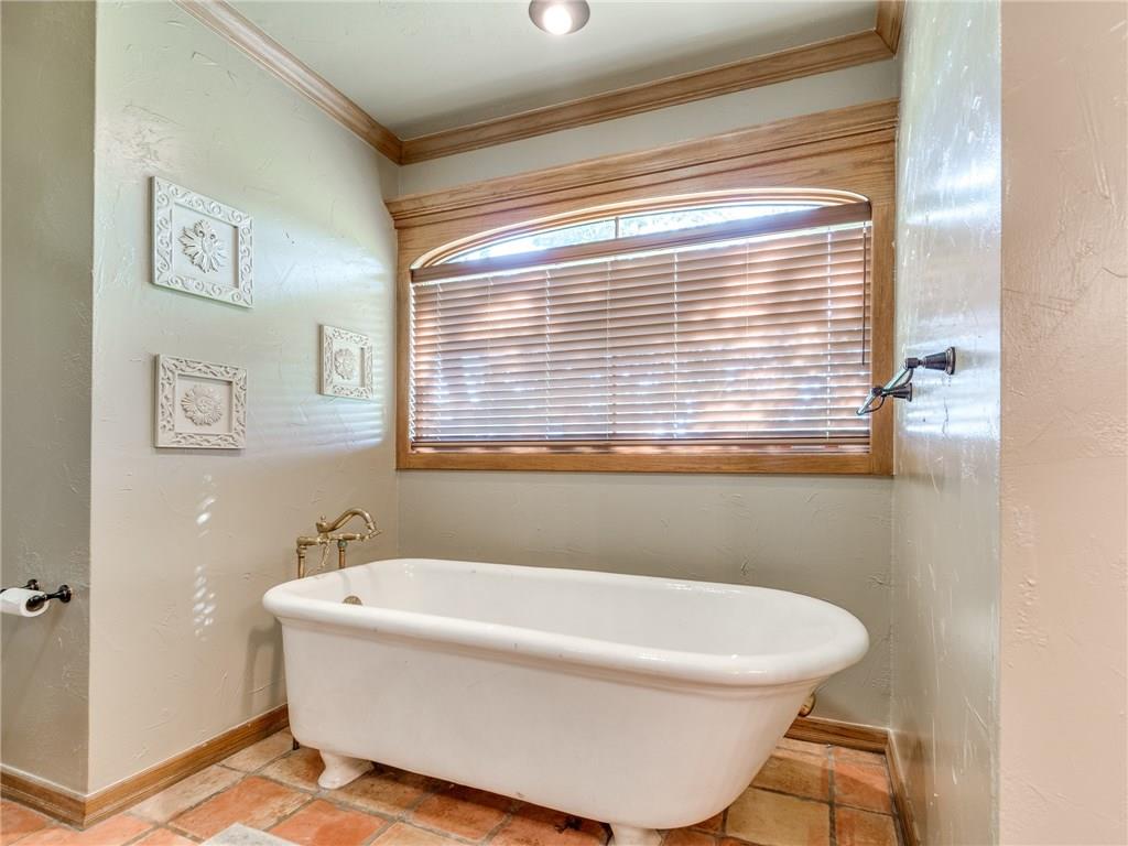 3021 S Pine St, Guthrie, OK 73044 photo 14