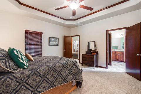 959 Hampton, Harrah, OK 73045 photo 10
