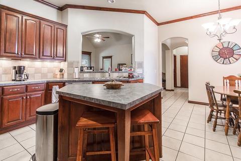 959 Hampton, Harrah, OK 73045 photo 17