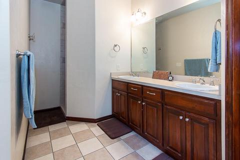 959 Hampton, Harrah, OK 73045 photo 13