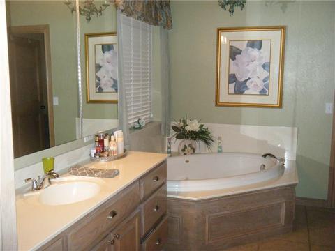 612 Chad, Tuttle, OK 73089 photo 9