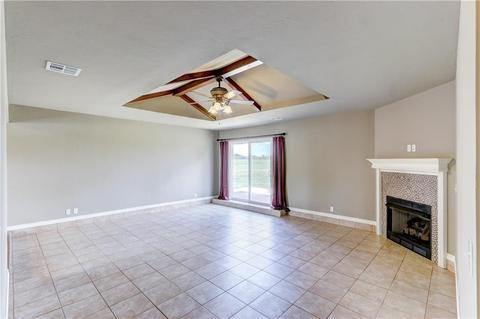 403 E Lakeview, Tecumseh, OK 74873 photo 6