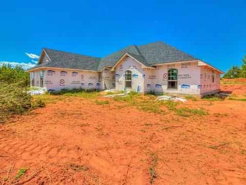 5740 Hillside Dr, Guthrie, OK 73044 photo 1