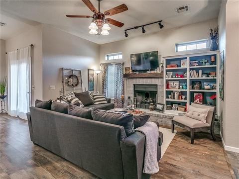1220 Clover Rd, Moore, OK 73160 photo 10