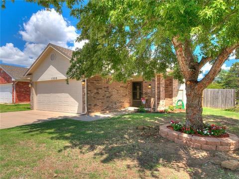 1220 Clover Rd, Moore, OK 73160 photo 5