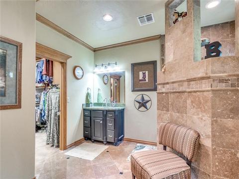1613 40th St, Moore, OK 73160 photo 7