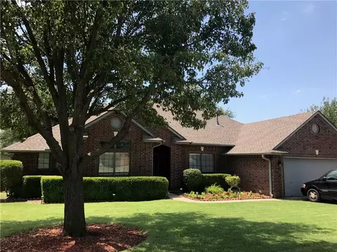 2016 Mark Ave, Edmond, OK 73003 photo 1