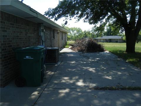 1967 County Road 1198, Tuttle, OK 73089 photo 26