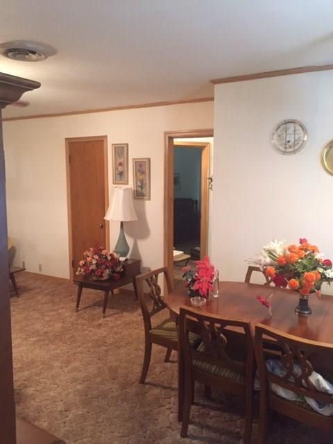 712 Barker, Clinton, OK 73601 photo 6