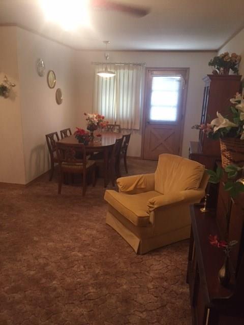 712 Barker, Clinton, OK 73601 photo 8