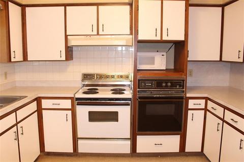 620 Sky Cir, Altus, OK 73521 photo 8