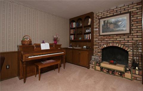 3709 N Riverside Dr, Bethany, OK 73008 photo 6