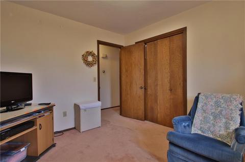 3709 N Riverside Dr, Bethany, OK 73008 photo 17