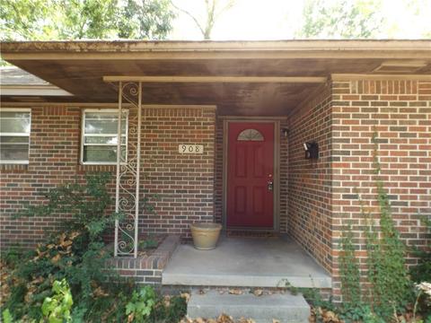 908 Willow, Norman, OK 73072 photo 3