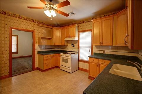 809 E Foreman St, El Reno, OK 73036 photo 5