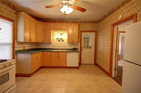 809 E Foreman St, El Reno, OK 73036 photo 4