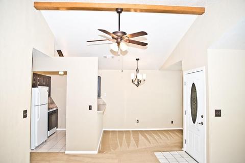 2128 Lonnie Ln, Moore, OK 73170 photo 8