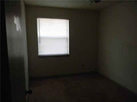 608 Elizabeth, Tecumseh, OK 74873 photo 5