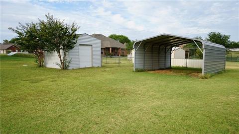2120 NE 18th St, Moore, OK 73160 photo 32