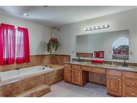 5715 E Tyler, Tuttle, OK 73089 photo 16