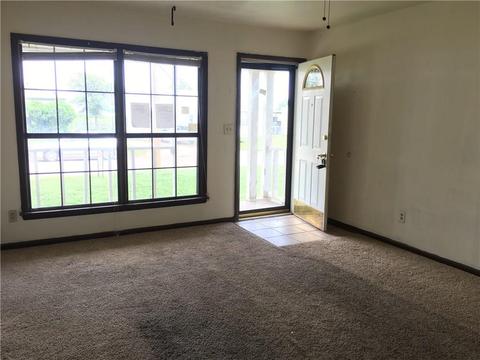 409 Pine, Frederick, OK 73542 photo 5
