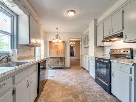 207 N 7th, Mcloud, OK 74851 photo 12