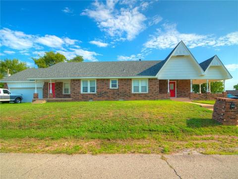 207 N 7th, Mcloud, OK 74851 photo 4