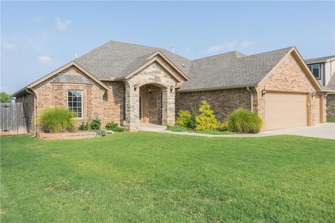 913 Ryan Rd, Moore, OK 73160 photo 2