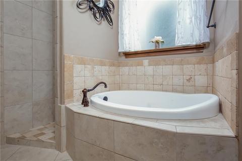 3201 Sycamore Dr, Moore, OK 73160 photo 18