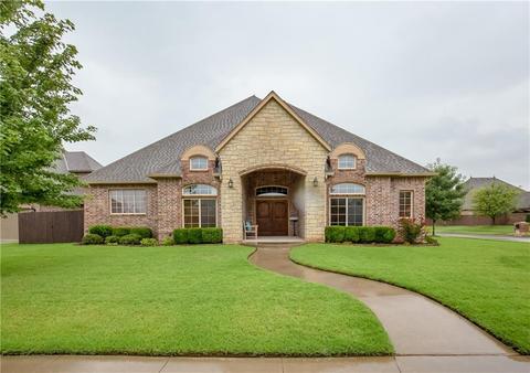 3201 Sycamore Dr, Moore, OK 73160 photo 2