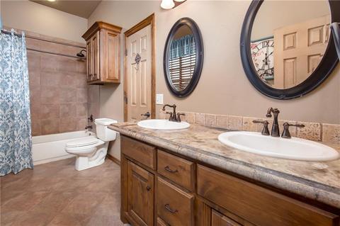 3201 Sycamore Dr, Moore, OK 73160 photo 30