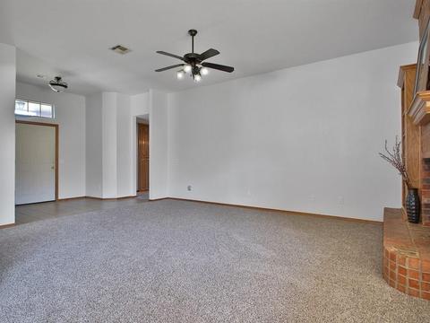 724 Elder, Mustang, OK 73064 photo 5