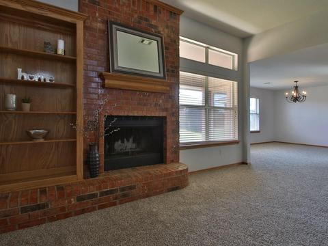 724 Elder, Mustang, OK 73064 photo 4
