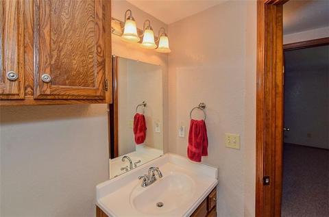 2127 Goodrich Dr, Moore, OK 73170 photo 19