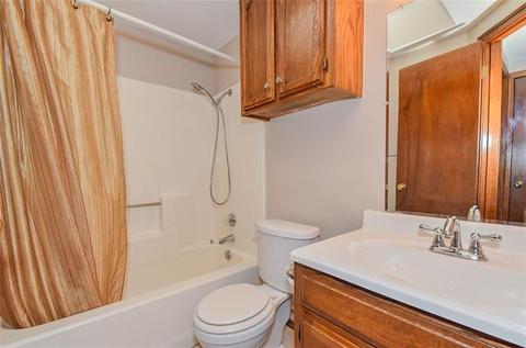 2127 Goodrich Dr, Moore, OK 73170 photo 18