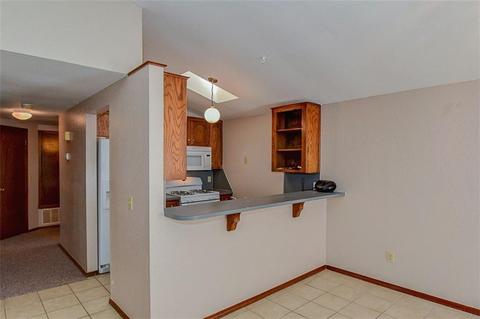 2127 Goodrich Dr, Moore, OK 73170 photo 9