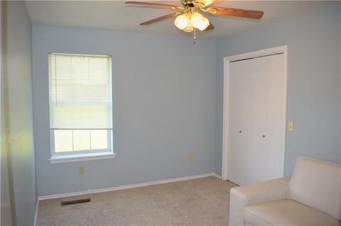 Undisclosed, Tuttle, OK 73089 photo 22