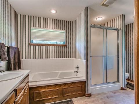 22819 E 1030, Clinton, OK 73601 photo 25
