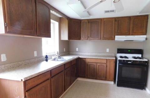 220 E Sullivan Ave, Mulhall, OK 73063 photo 6